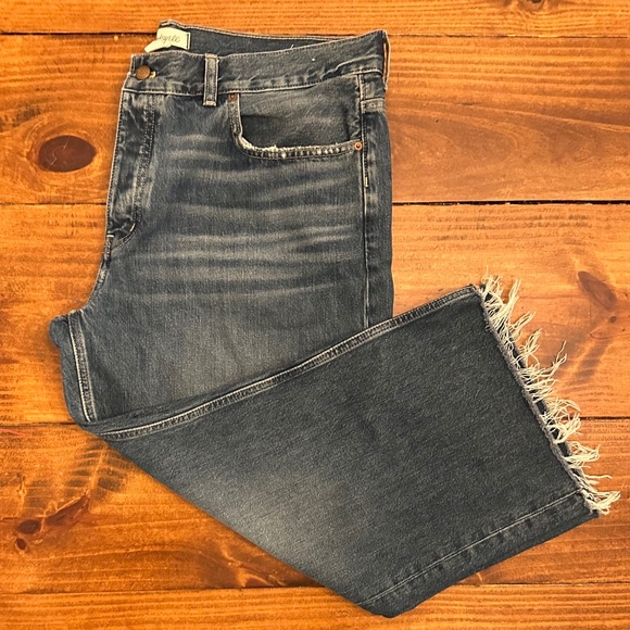 Madewell Denim - EUC Madewell Low-Slung Baggy Crop Jeans - size 32P